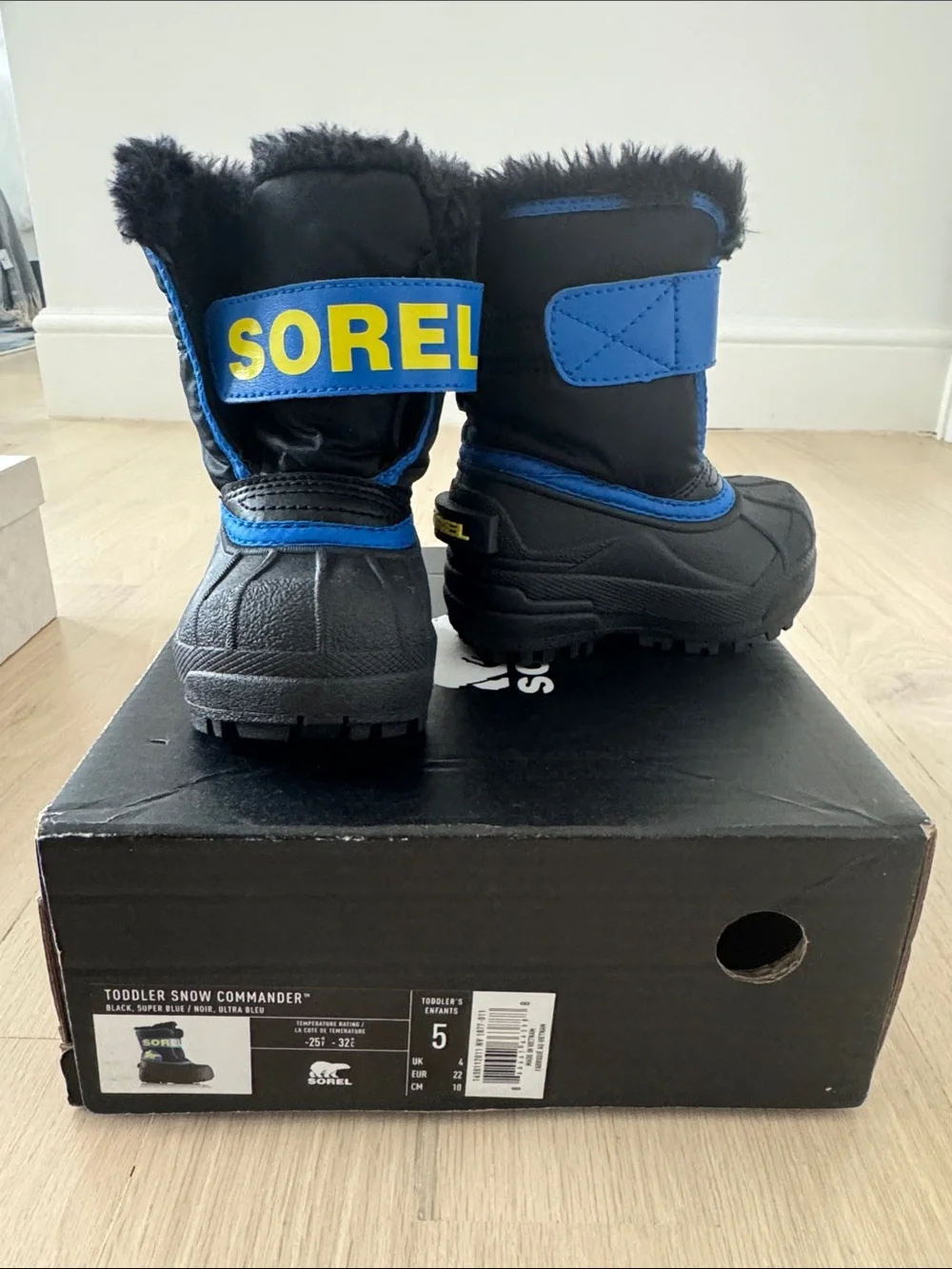 BRAND NEW/NEVER WORN Sorel toddle boots
